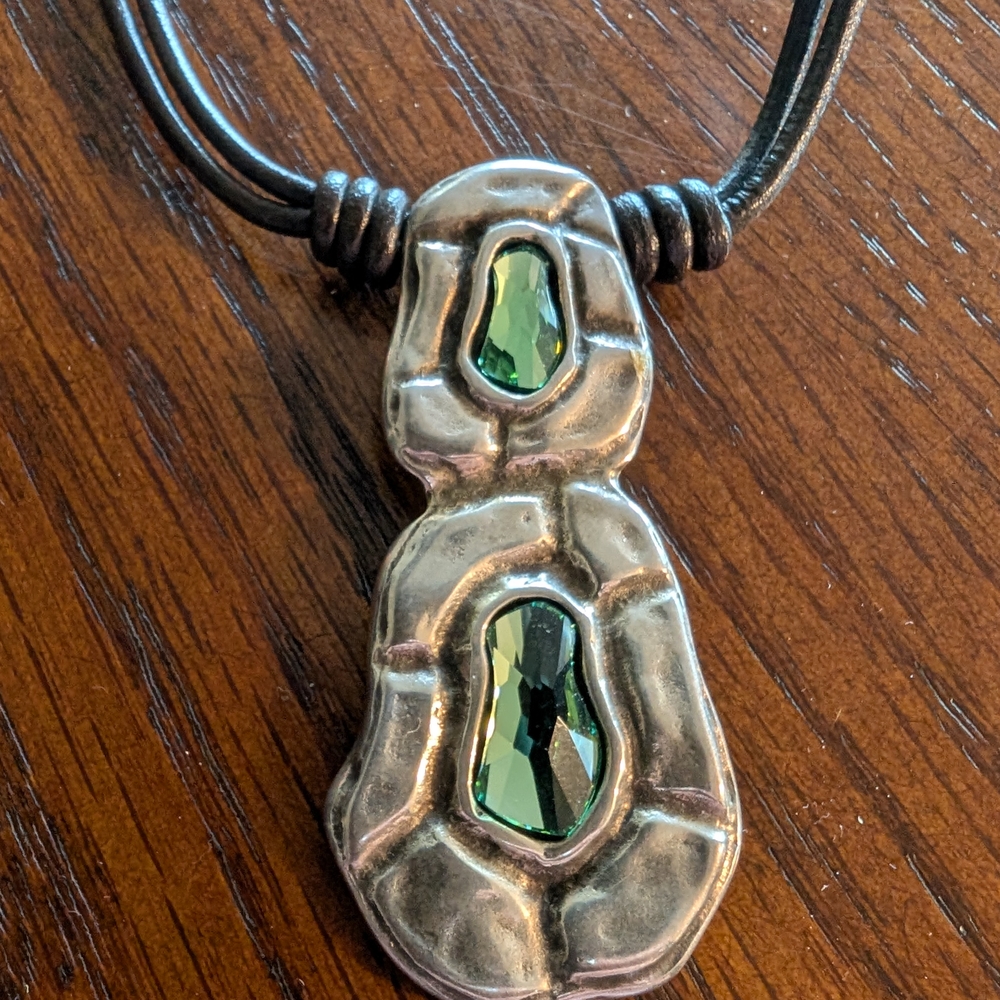 Uno De 50 Silver and Green Stone Necklace